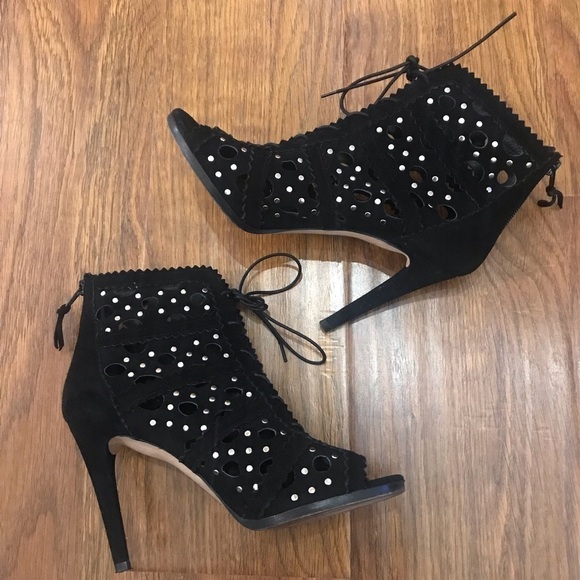Stuart Weitzman suede lace up heels - Picture 1 of 8